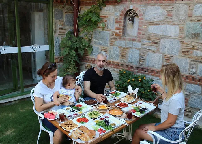 Celsus Boutique Hotel 3*