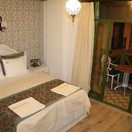 Celsus Boutique 5*